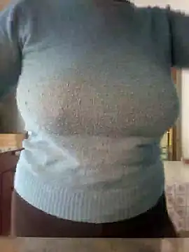 Snapshot of _tasechka_ chatting on 12-19-24, 10:24  tasechka  online show from 12-19-24, 10:24