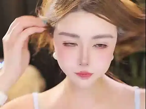 Snapshot of Qiaoqiao_ chatting on 07-18-26, 04:15 Qiaoqiao online show from 07-18-26, 04:15