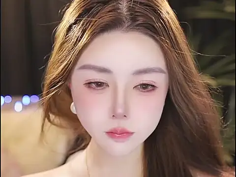 Snapshot of Qiaoqiao_ chatting on 07-23-26, 10:45 Qiaoqiao online show from 07-23-26, 10:45