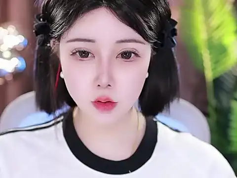 Qiaoqiao  online show from 03-22-25, 06:47