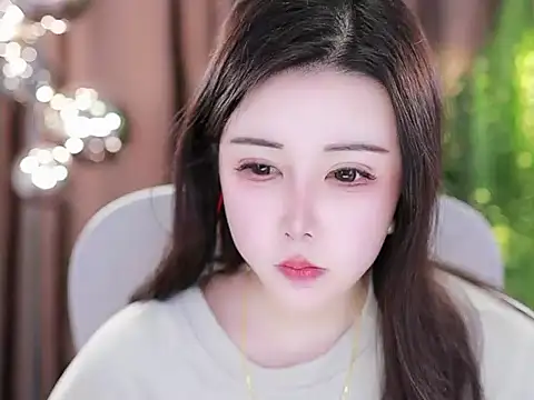 Qiaoqiao  online show from 02-15-25, 01:05