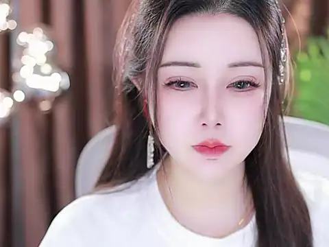 Qiaoqiao  online show from 03-03-25, 07:03