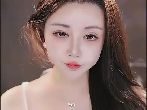 Qiaoqiao  online show from 11-13-25, 05:06