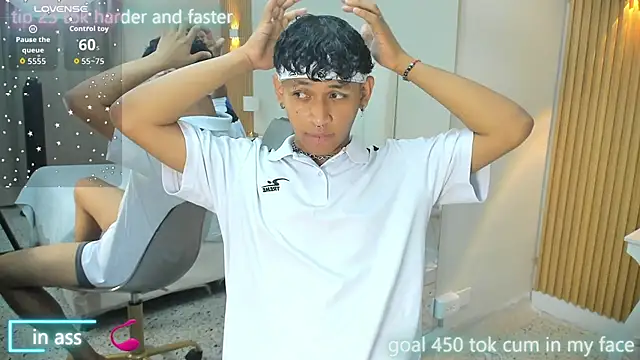 Snapshot of axel_ps chatting on 09-11-25, 04:23 axel ps online show from 09-11-25, 04:23