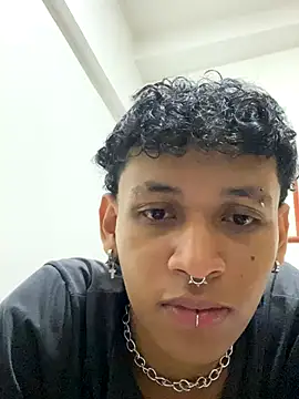Snapshot of axel_ps chatting on 09-10-25, 01:10 axel ps online show from 09-10-25, 01:10