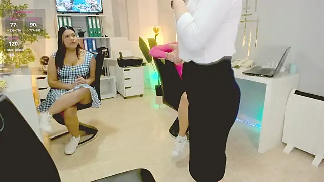 Butterflyblue dream online show from 11-21-25, 10:14