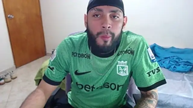 Snapshot of samir_music chatting on 10-30-25, 02:54 samir music online show from 10-30-25, 02:54