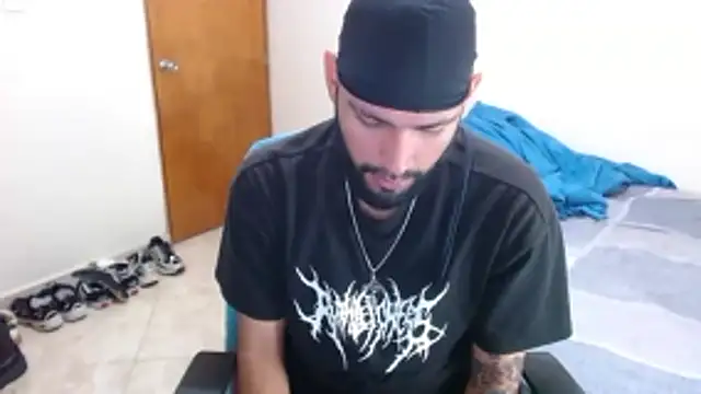 Snapshot of samir_music chatting on 11-05-25, 07:17 samir music online show from 11-05-25, 07:17