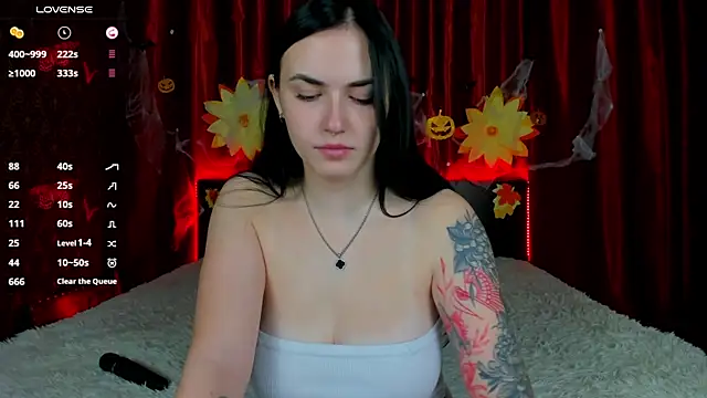 Witch Lady online show from 11-01-25, 07:24