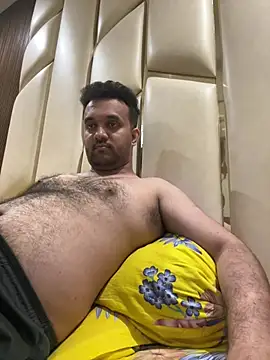 Snapshot of BengaliBabu_Rohan chatting on 02-22-25, 05:46 BengaliBabu Rohan online show from 02-22-25, 05:46