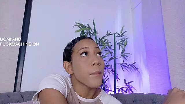 flavia cruz online show from 12-18-25, 07:07