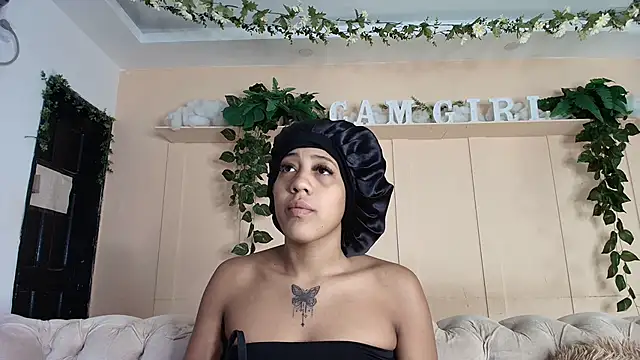 Snapshot of flavia_cruz chatting on 06-10-26, 12:17 flavia cruz online show from 06-10-26, 12:17