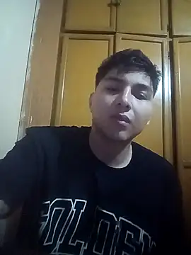 LoganFinds online show from 12-19-25, 03:43