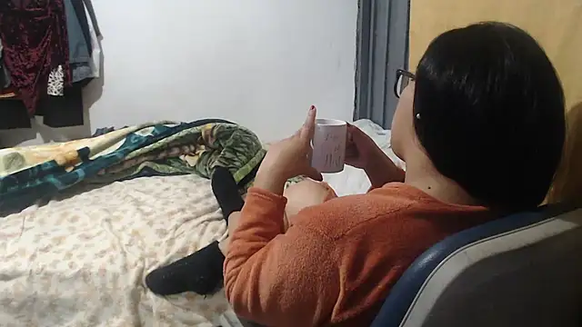 Snapshot of rainhavenus2024 chatting on 10-02-25, 10:51 rainhavenus2024 online show from 10-02-25, 10:51