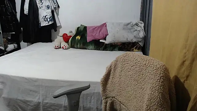 Snapshot of rainhavenus2024 chatting on 09-22-25, 03:40 rainhavenus2024 online show from 09-22-25, 03:40