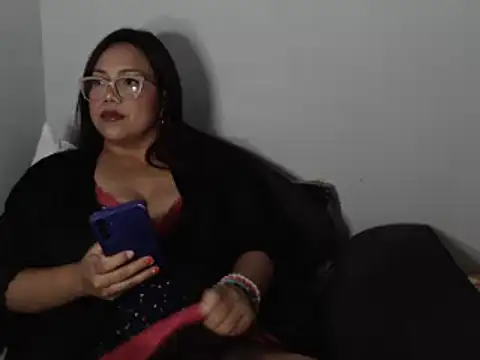 Snapshot of rainhavenus2024 chatting on 01-05-25, 02:17 rainhavenus2024 online show from 01-05-25, 02:17