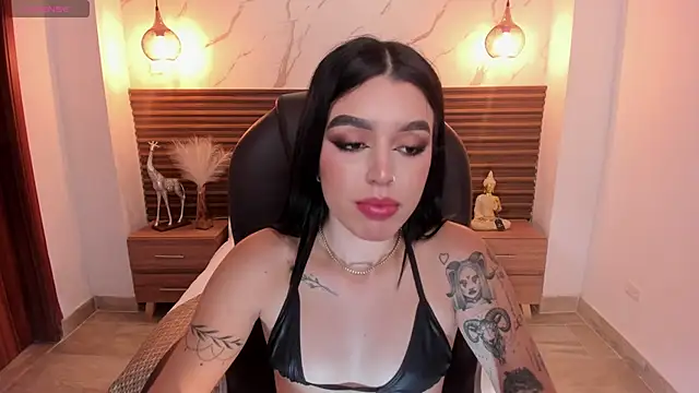 zoee jackson online show from 07-05-26, 08:26