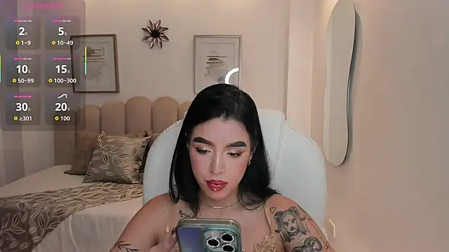 zoee jackson online show from 06-07-26, 07:41