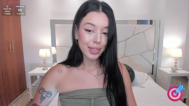 Snapshot of zoee_jackson chatting on 03-04-25, 06:50 zoee jackson online show from 03-04-25, 06:50