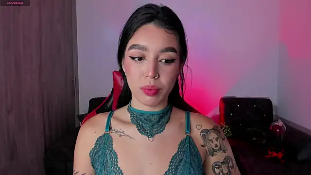 zoee jackson online show from 03-29-26, 02:02