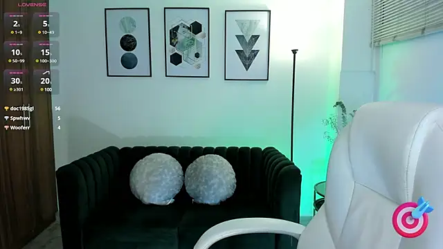 Snapshot of zoee_jackson chatting on 03-13-25, 10:54 zoee jackson online show from 03-13-25, 10:54