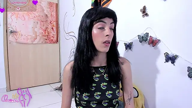 LilitRobins online show from 05-27-26, 08:49