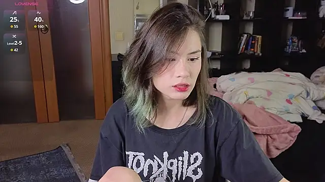 alicekiit online show from 10-02-25, 12:03