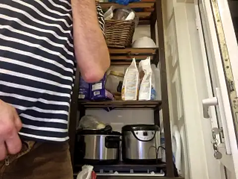 Snapshot of stavroun chatting on 11-09-25, 05:17 stavroun online show from 11-09-25, 05:17