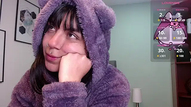 amy adams1 online show from 11-07-25, 04:39