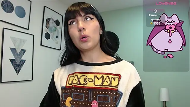 amy adams1 online show from 04-13-26, 04:27