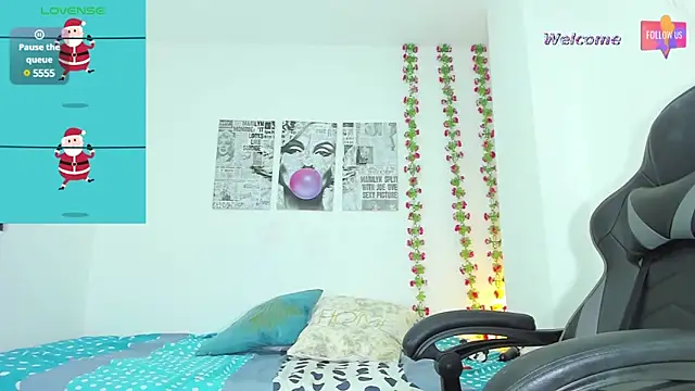 Snapshot of MEGANTARLY09 chatting on 12-28-24, 03:04 MEGANTARLY09 online show from 12-28-24, 03:04