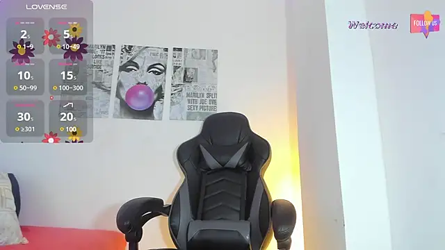 Snapshot of MEGANTARLY09 chatting on 01-24-25, 02:07 MEGANTARLY09 online show from 01-24-25, 02:07