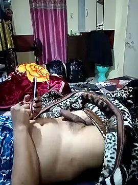 Snapshot of Spgaarya chatting on 02-26-25, 11:32 Spgaarya online show from 02-26-25, 11:32