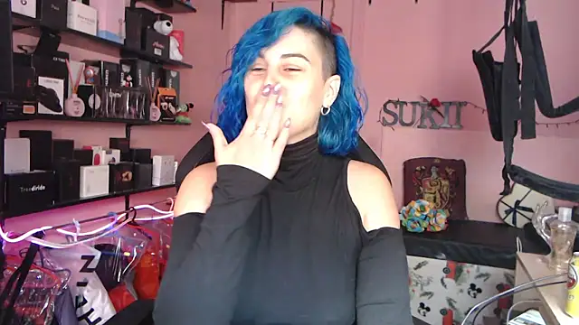 sukii93 online show from 05-13-26, 02:46