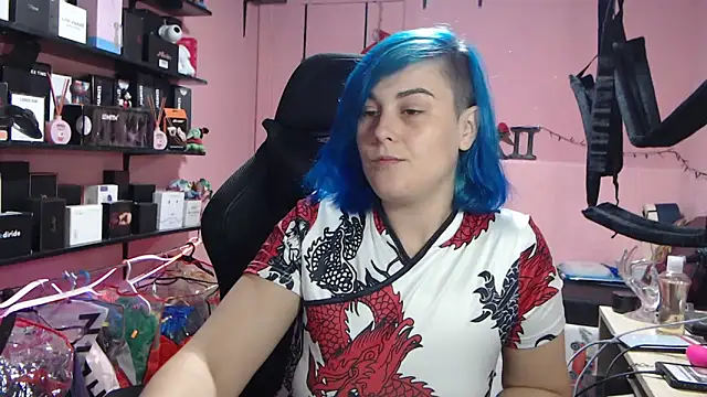sukii93 online show from 05-18-26, 08:02