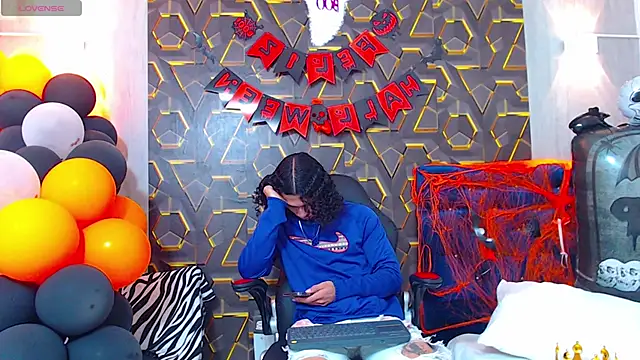 nazper online show from 10-24-25, 03:11