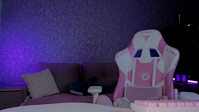 meowceline online show from 03-31-26, 01:24