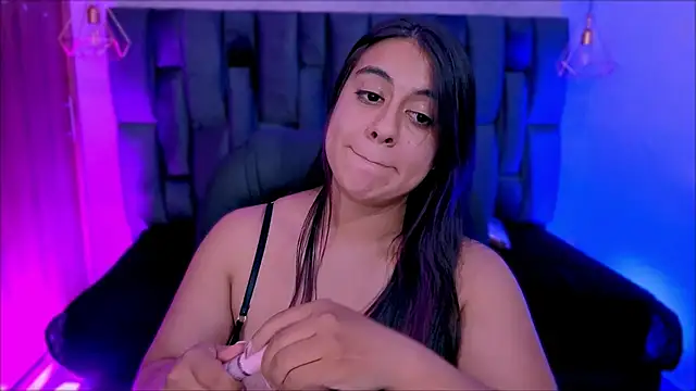 Xisu  online show from 04-22-26, 02:13