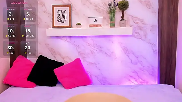 AmyBarton02 online show from 03-06-26, 06:47