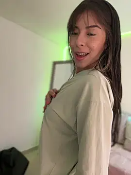 AmmyCollinsW online show from 02-06-26, 08:27