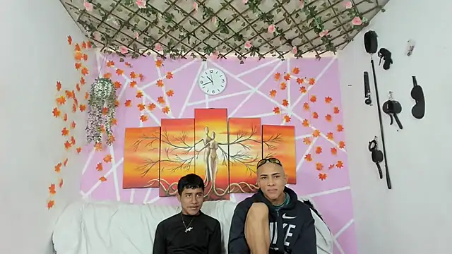 Snapshot of Fresahot2005 chatting on 03-11-25, 03:45 Fresahot2005 online show from 03-11-25, 03:45