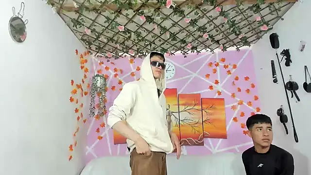 Snapshot of Fresahot2005 chatting on 03-13-25, 08:11 Fresahot2005 online show from 03-13-25, 08:11