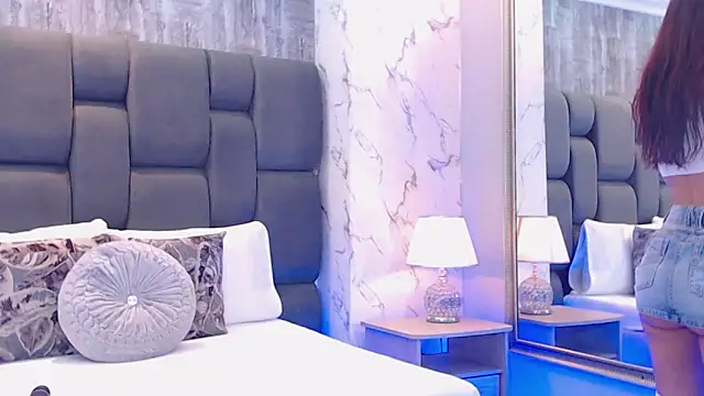 SophieWolkman online show from 03-14-26, 12:11