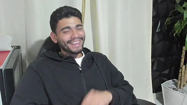 Snapshot of Dante_Damare chatting on 12-03-24, 05:15 Dante Damare online show from 12-03-24, 05:15