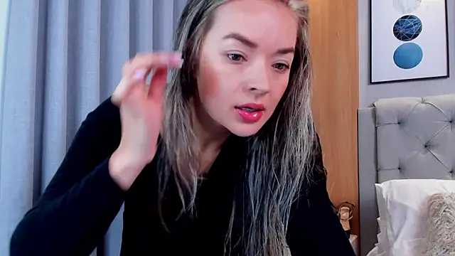 lennabell online show from 11-28-25, 04:29