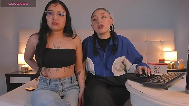 Cintya Kros online show from 01-10-25, 02:14