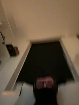 gostos  oo online show from 04-14-26, 02:27