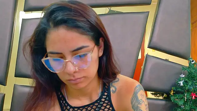 NicoleEsposito online show from 12-18-25, 12:42