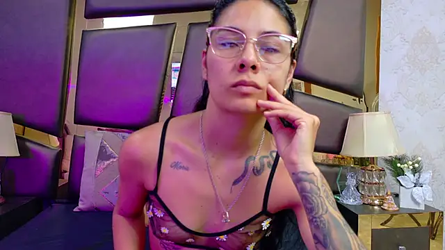 NicoleEsposito online show from 02-20-26, 12:51