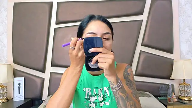 NicoleEsposito online show from 07-17-26, 12:46
